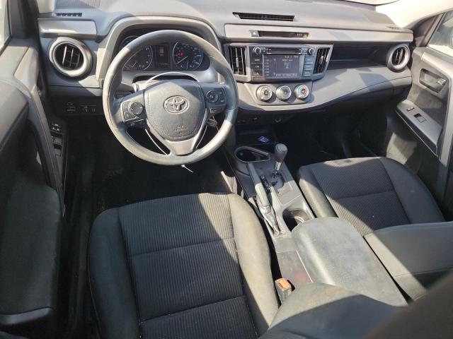 2T3BFREV0JW841457 - 2018 TOYOTA RAV4 LE Qırmızı foto 8