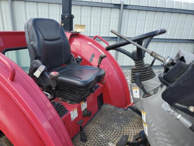 55GRJ00587 - 2016 MAHINDRA AND MAHINDRA 2555 红色 照片 6