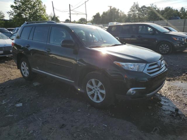 5TDBK3EHXDS245121 - 2013 TOYOTA HIGHLANDER BASE შავი ფოტო 4