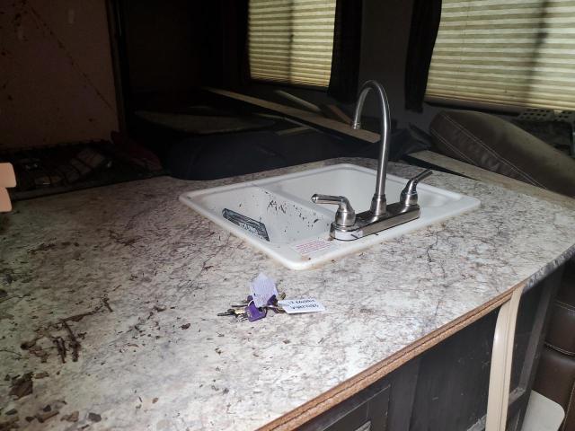 4YDT32229JT413059 - 2018 KEYSTONE PASSPORT 奶油色 照片 5