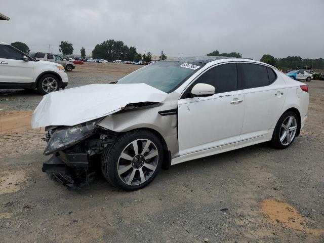 KNAGR4A62B5177957 - 2011 KIA OPTIMA SX WHITE photo 1