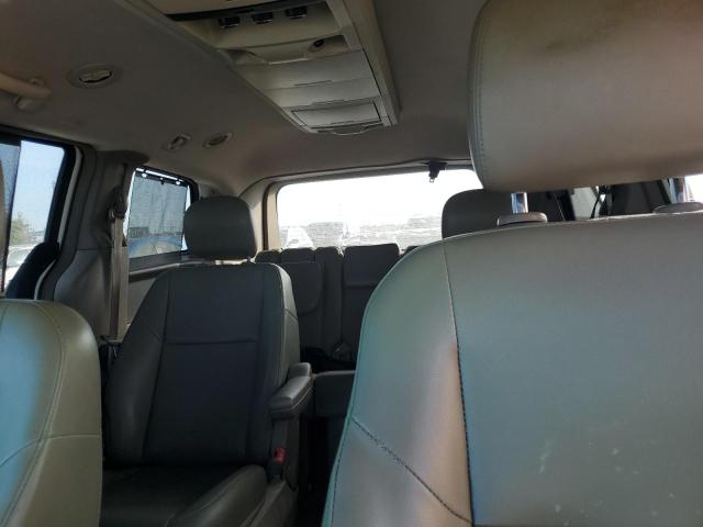 2C4RVABG9CR354571 - 2012 VOLKSWAGEN ROUTAN SE WHITE photo 10