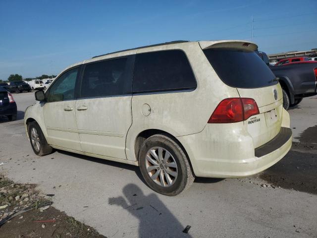 2C4RVABG9CR354571 - 2012 VOLKSWAGEN ROUTAN SE WHITE photo 2