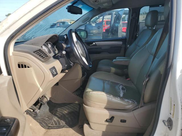 2C4RVABG9CR354571 - 2012 VOLKSWAGEN ROUTAN SE WHITE photo 7