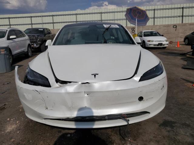 5YJ3E1EA4RF830713 - 2024 TESLA MODEL 3 Ақ фото 5