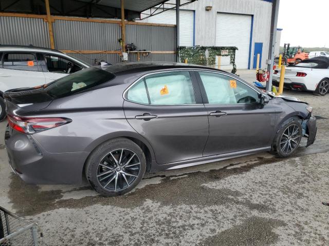 4T1G11AK3PU766627 - 2023 TOYOTA CAMRY SE NIGHT SHADE GRAY photo 3