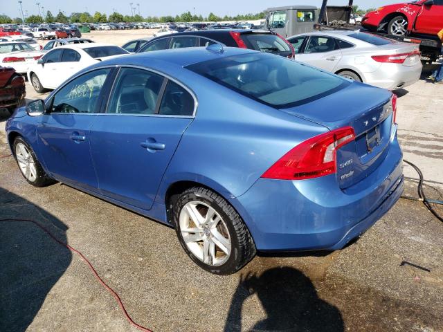 YV140MFD0F2318498 - 2015 VOLVO S60 PLATINUM BLUE photo 2