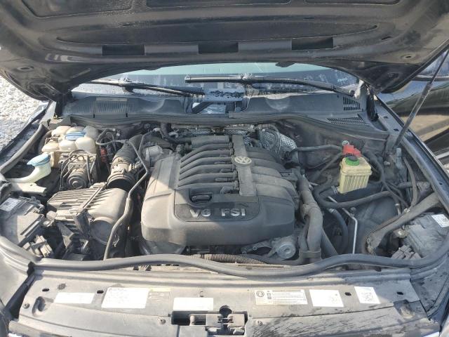 WVGEF9BP6FD006952 - 2015 VOLKSWAGEN TOUAREG V6 BLACK photo 12