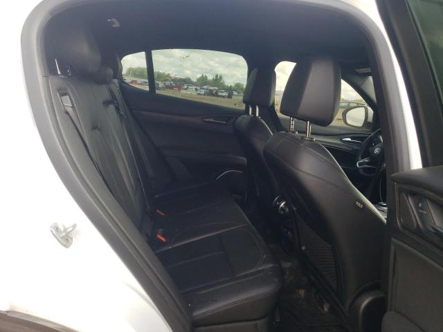ZASPAKBN6N7D25600 - 2022 ALFA ROMEO STELVIO TI أبيض صورة 10