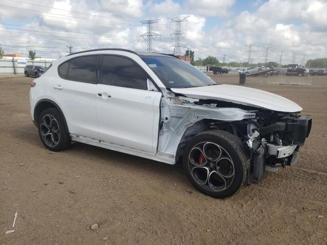 ZASPAKBN6N7D25600 - 2022 ALFA ROMEO STELVIO TI أبيض صورة 4