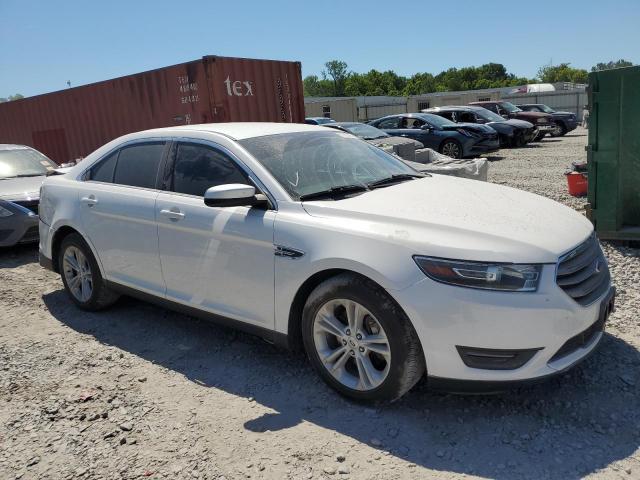 1FAHP2H87FG161584 - 2015 FORD TAURUS SEL WHITE photo 4