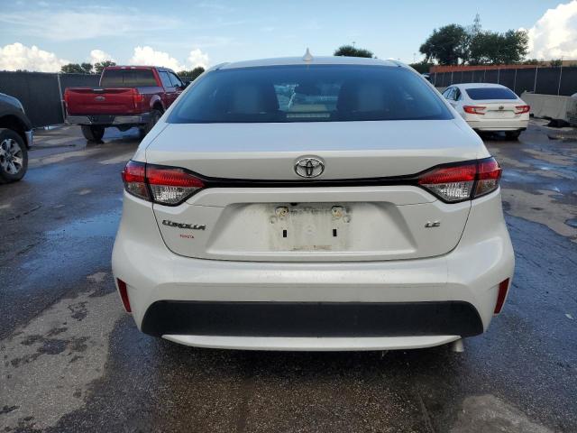 JTDEPMAE2N3022381 - 2022 TOYOTA COROLLA LE თეთრი ფოტო 6