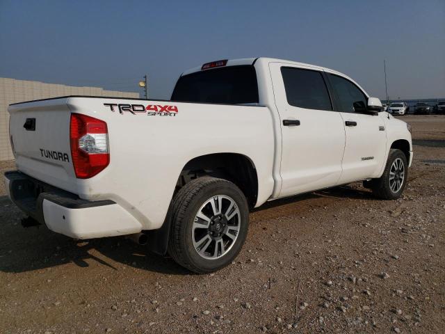 5TFDW5F15KX812286 - 2019 TOYOTA TUNDRA CREWMAX SR5 WHITE photo 3