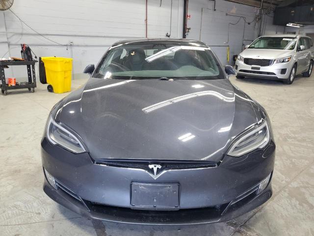 5YJSA1E26LF355041 - 2020 TESLA MODEL S Gris foto 5