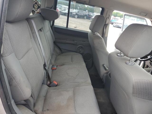 1J8HG48K56C295849 - 2006 JEEP COMMANDER SILVER photo 10