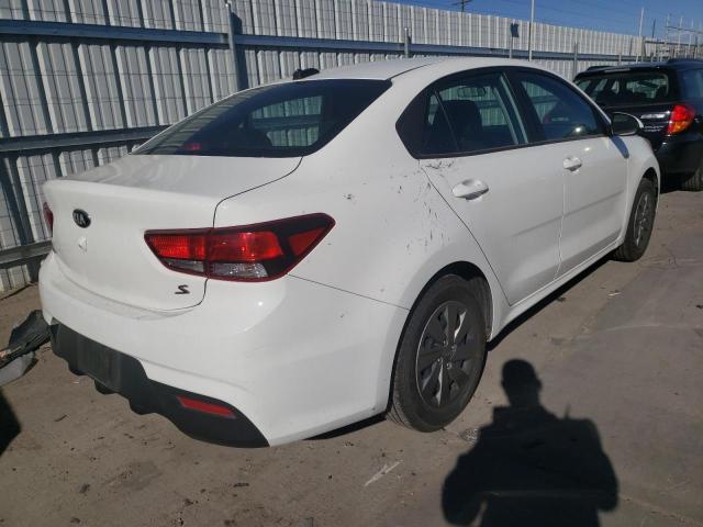 3KPA24AB8KE205078 - 2019 KIA RIO S WHITE photo 4