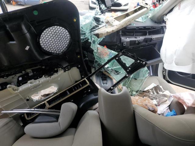 3CZRU5H54KM701529 - 2019 HONDA HR-V EX أبيض صورة 8