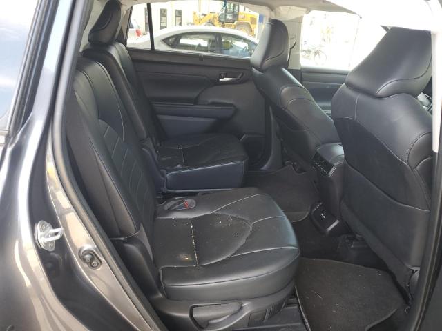 5TDGZRAH5MS531260 - 2021 TOYOTA HIGHLANDER XLE GRAY photo 10