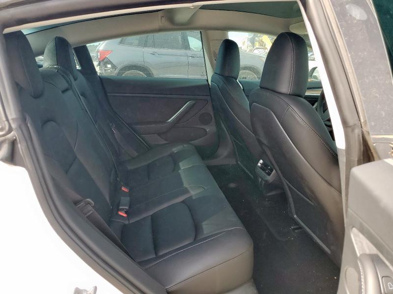 5YJ3E1EAXPF575532 - 2023 TESLA MODEL 3 白色 照片 10