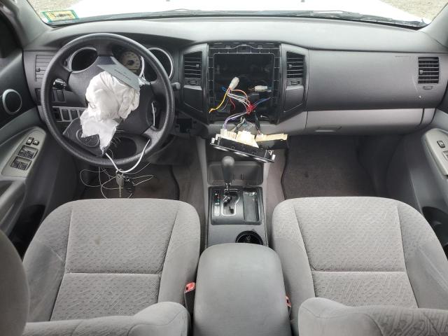 3TMJU62N18M068210 - 2008 TOYOTA TACOMA DOUBLE CAB PRERUNNER SILVER photo 8