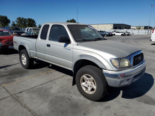 5TESN92NX1Z786060 - 2001 TOYOTA TACOMA XTRACAB PRERUNNER 银色 照片 4