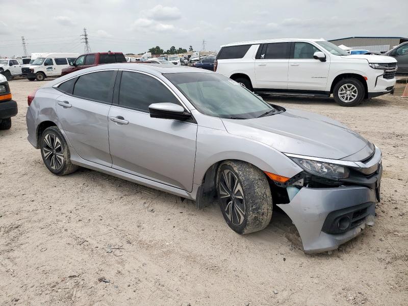 JHMFC1F32JX021741 - 2018 HONDA CIVIC EX SILVER photo 4