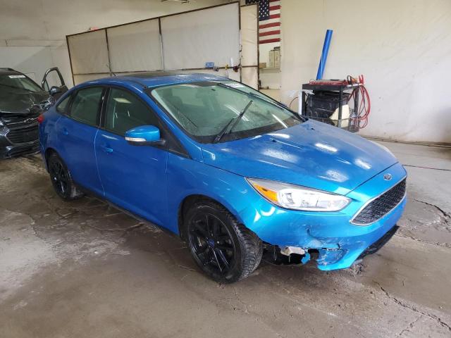 1FADP3F26GL343255 - 2016 FORD FOCUS SE BLUE photo 4