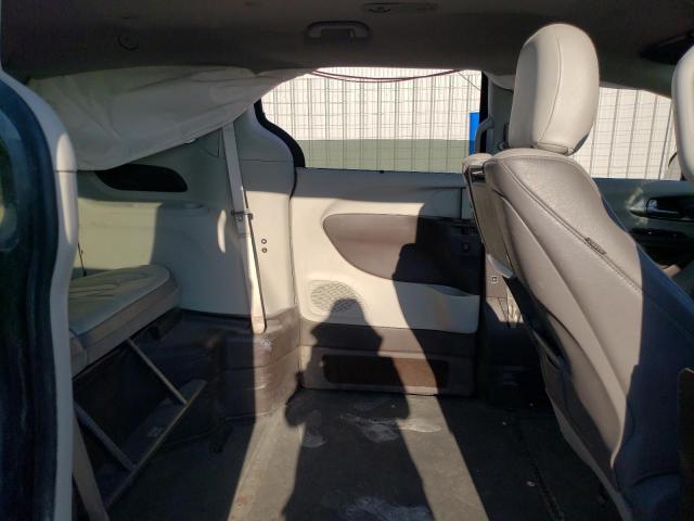 2C4RC1EG7HR823522 - 2017 CHRYSLER PACIFICA TOURING L PLUS GRAY photo 11