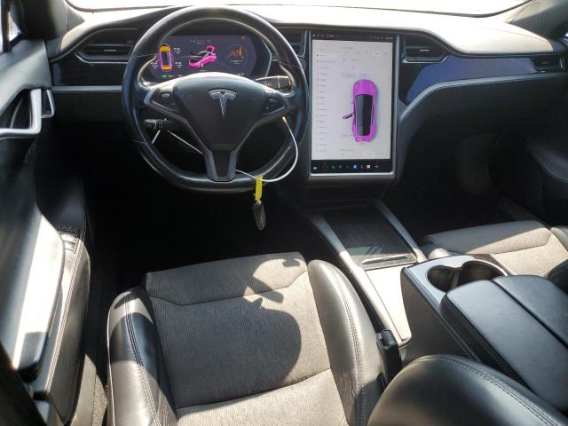 5YJSA1E26JF293637 - 2018 TESLA MODEL S Черный фото 8