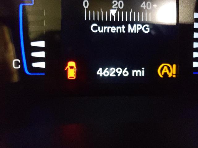 2C4RC1BG1KR654528 - 2019 CHRYSLER PACIFICA TOURING L RED photo 8