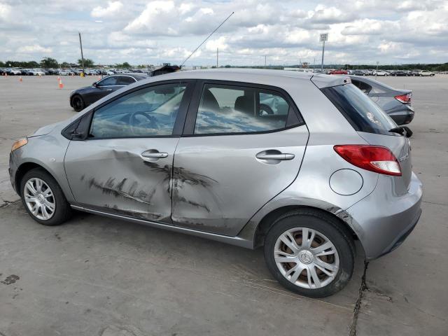 JM1DE1HY8B0128119 - 2011 MAZDA MAZDA2 SILVER photo 2