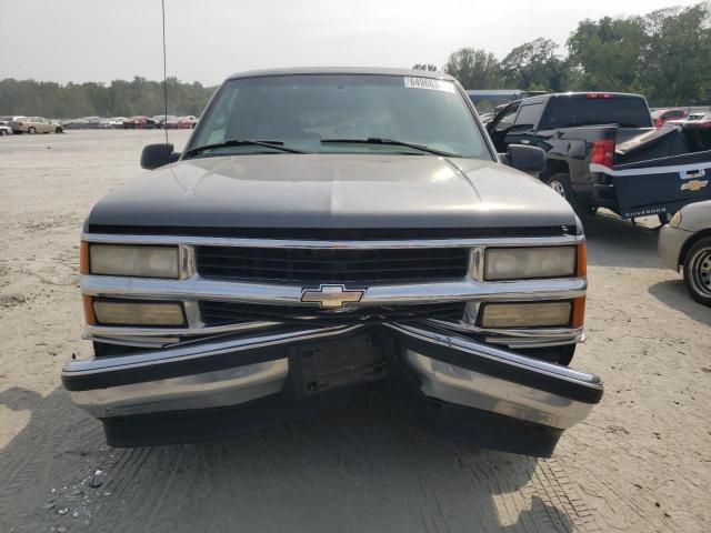 3GNEC16R2XG218768 - 1999 CHEVROLET SUBURBAN C1500 GRAY photo 5