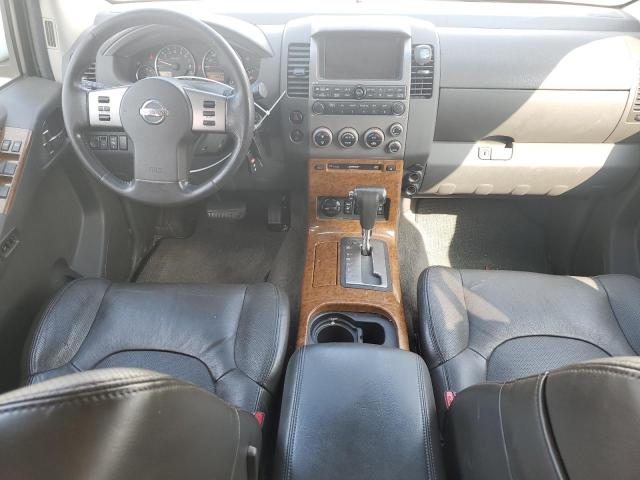 5N1AR18W25C701049 - 2005 NISSAN PATHFINDER LE 白色 照片 8