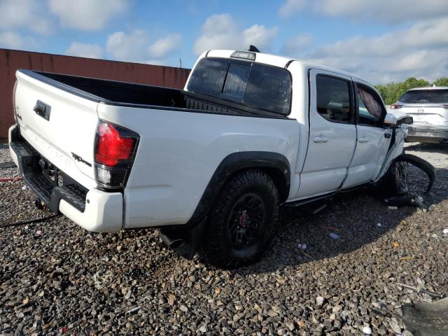5TFCZ5ANXJX154346 - 2018 TOYOTA TACOMA DOUBLE CAB Weiß Foto 3