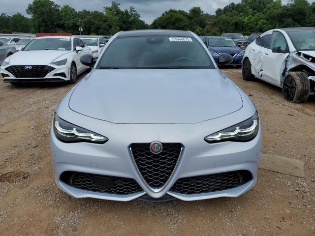 ZARFANBN5R7683207 - 2024 ALFA ROMEO GIULIA TI ვერცხლისფერი ფოტო 5