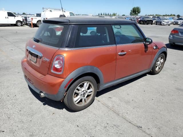 WMWSU3C51CT259716 - 2012 MINI COOPER ORANGE photo 3