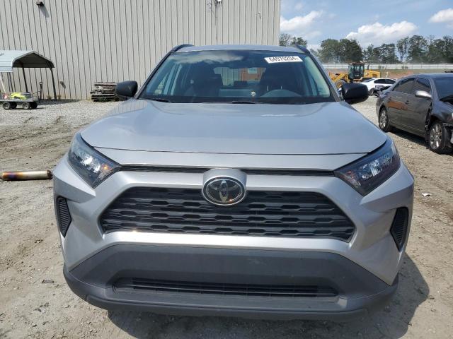 2T3H1RFV9KW052149 - 2019 TOYOTA RAV4 LE SILVER photo 5