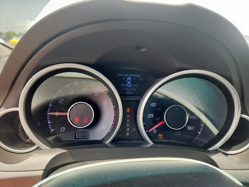 19UUA8F57CA022111 - 2012 ACURA TL WHITE photo 9