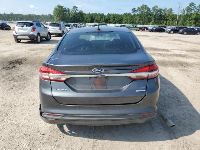 3FA6P0HD7JR188911 - 2018 FORD FUSION SE GRAY photo 6