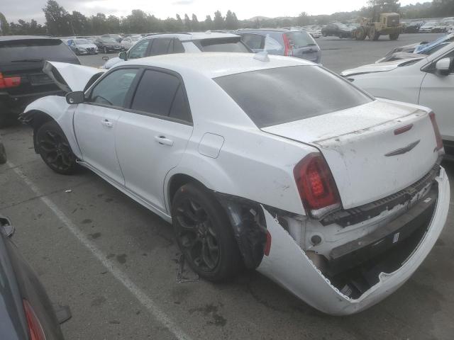 2C3CCABG8HH667656 - 2017 CHRYSLER 300 S WHITE photo 2