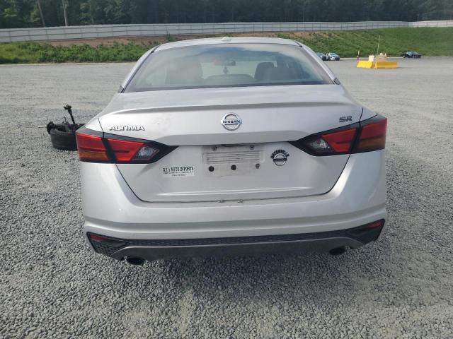 1N4BL4CV2KC228765 - 2019 NISSAN ALTIMA SR Argent photo 6