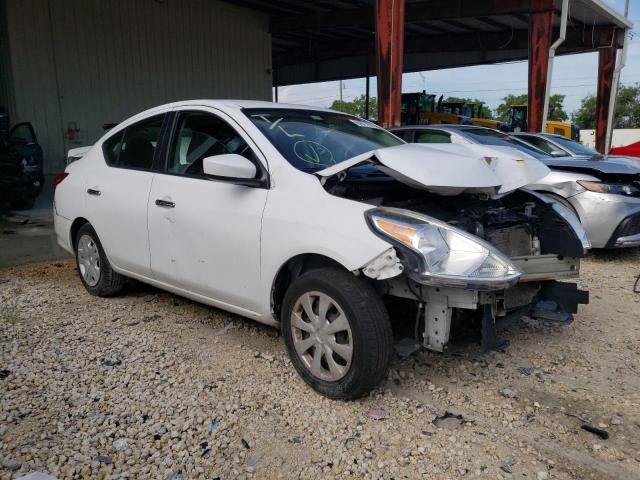 3N1CN7AP3GL855844 - 2016 NISSAN VERSA S WHITE photo 4