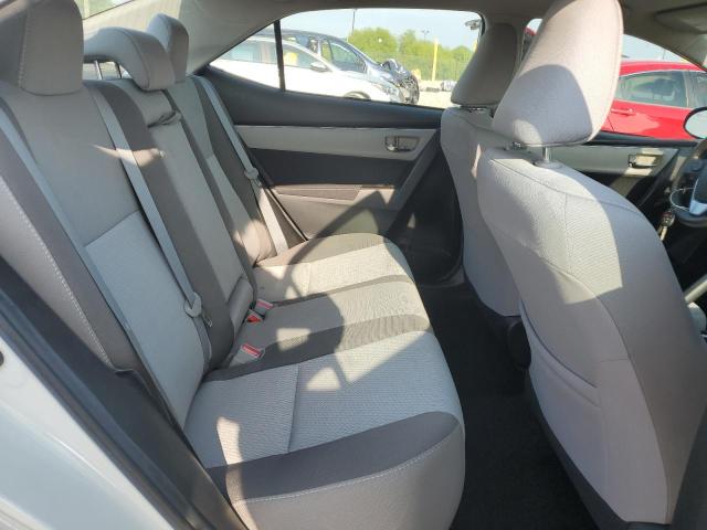 2T1BURHE6JC097844 - 2018 TOYOTA COROLLA L WHITE photo 10