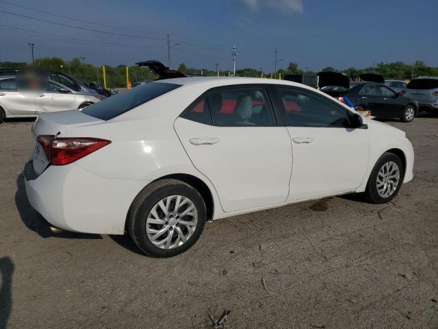 2T1BURHE6JC097844 - 2018 TOYOTA COROLLA L WHITE photo 3