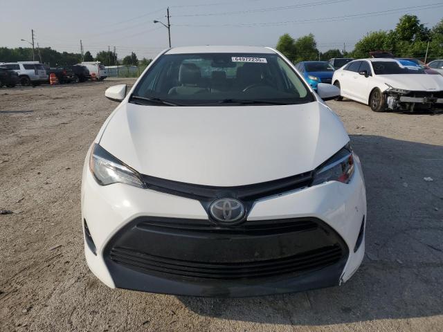 2T1BURHE6JC097844 - 2018 TOYOTA COROLLA L WHITE photo 5