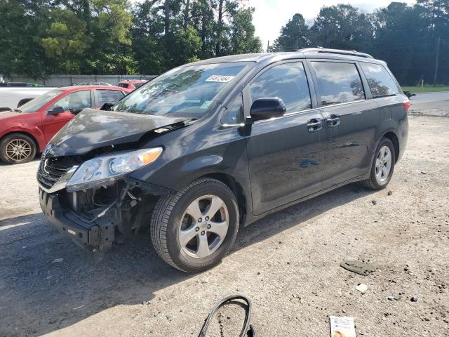 2015 TOYOTA SIENNA LE, 