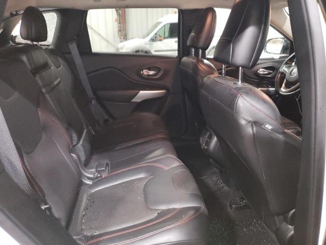 1C4PJMBX2JD521714 - 2018 JEEP CHEROKEE TRAILHAWK WHITE photo 11