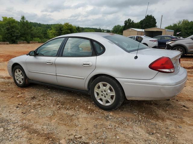 1FAFP53U15A225505 - 2005 FORD TAURUS SE SILVER photo 2