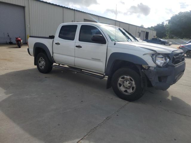 5TFJX4GN6FX043007 - 2015 TOYOTA TACOMA DOUBLE CAB PRERUNNER WHITE photo 4