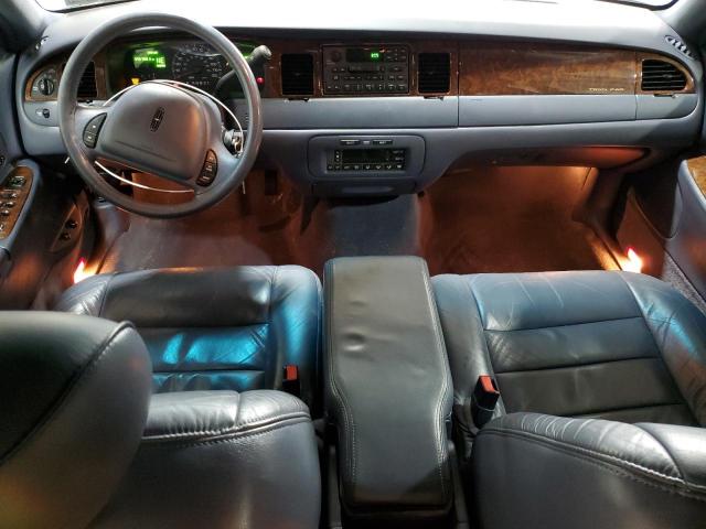 1LNHM81W51Y725374 - 2001 LINCOLN TOWN CAR EXECUTIVE 银色 照片 8